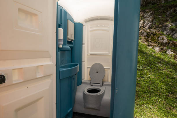 Portable Toilet Options We Offer in Huron, SD
